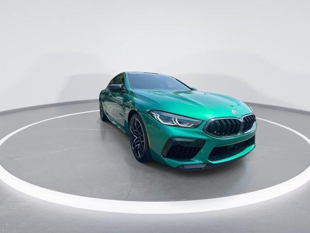 2023 BMW M8