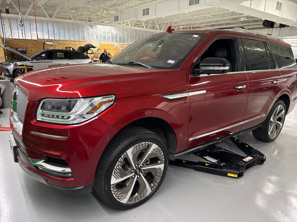 2018 LINCOLN Navigator