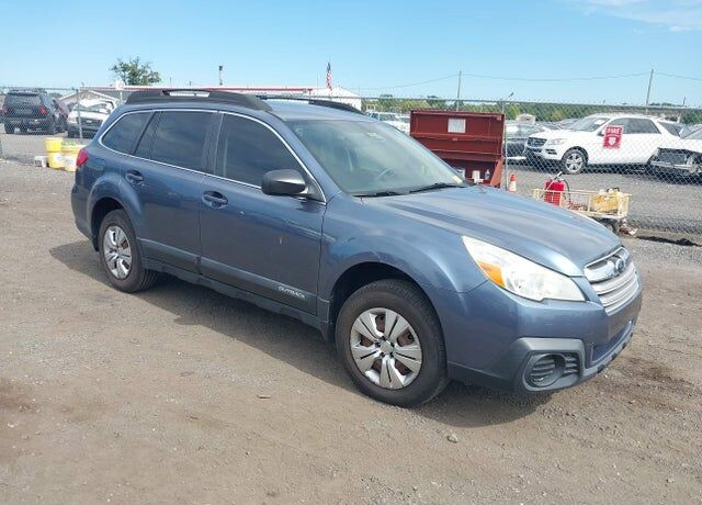 2013 SUBARU Outback