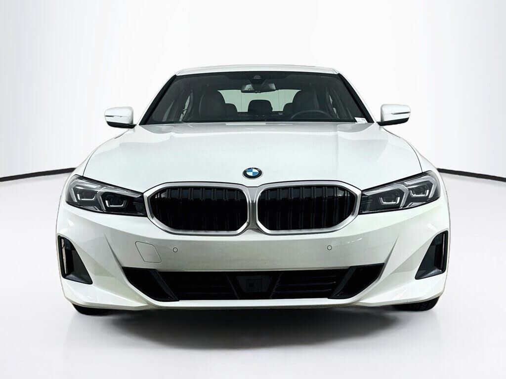2026 BMW 330i