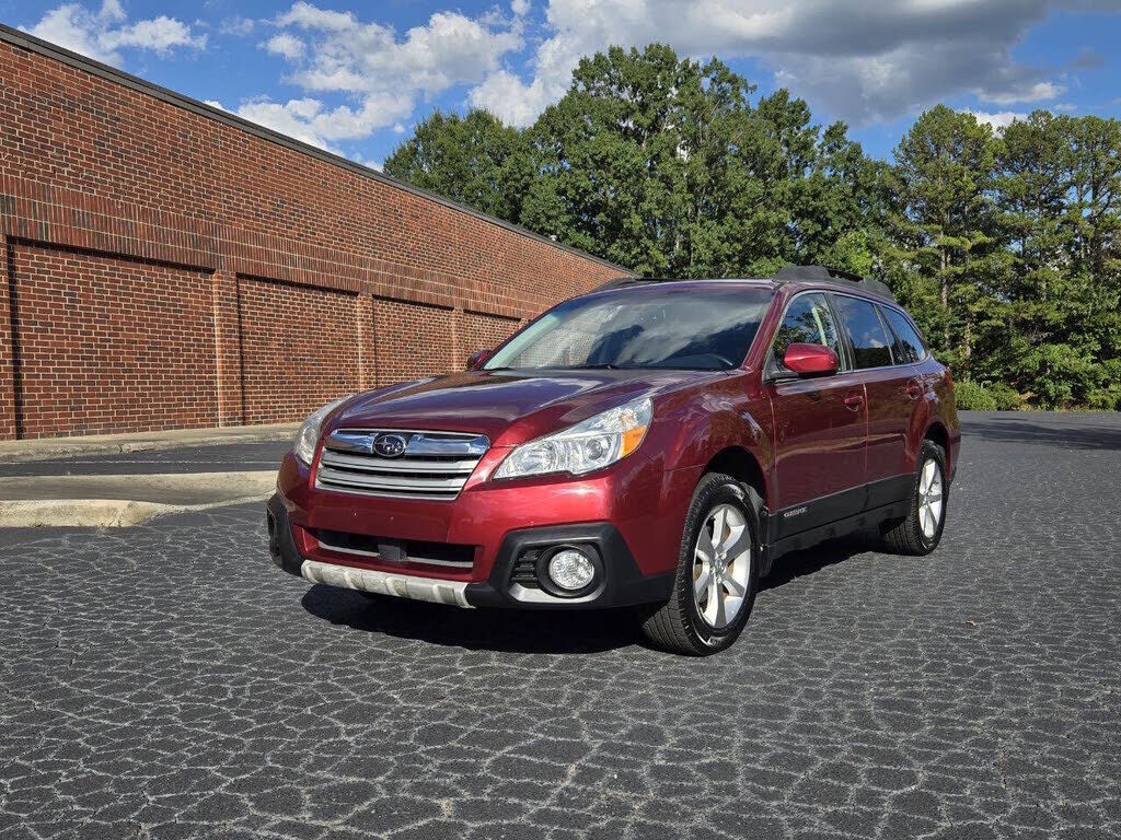 2013 SUBARU Outback