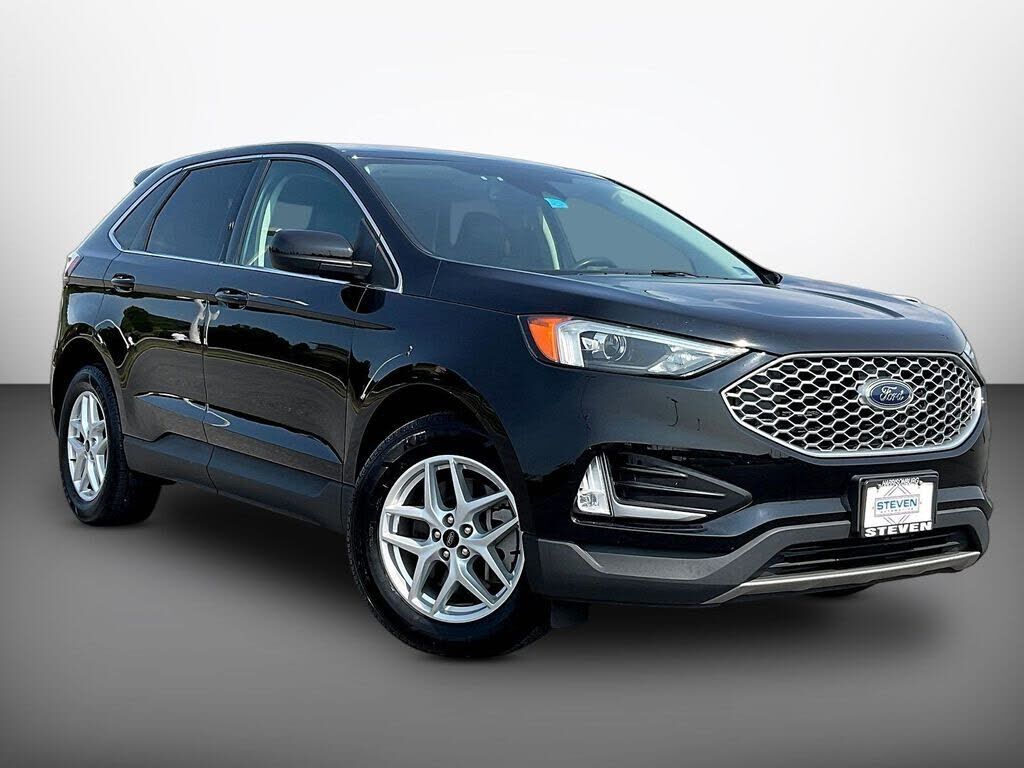 2023 FORD Edge