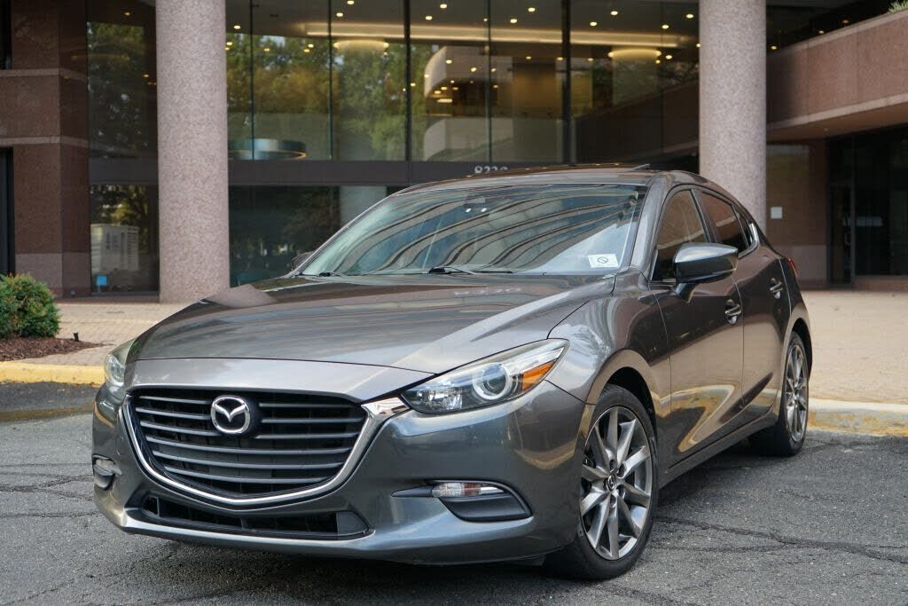 2018 MAZDA Mazda3