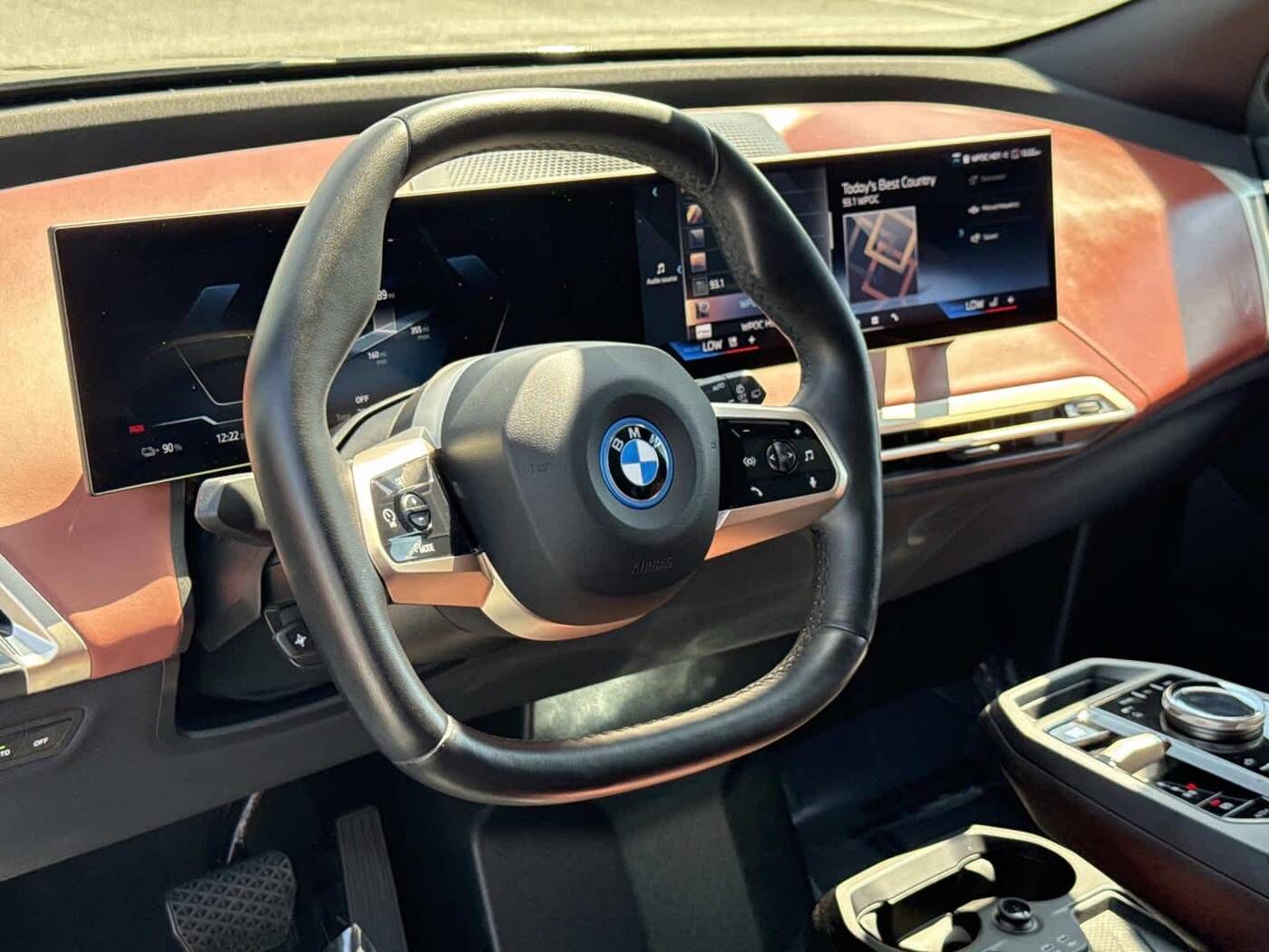 2024 BMW iX