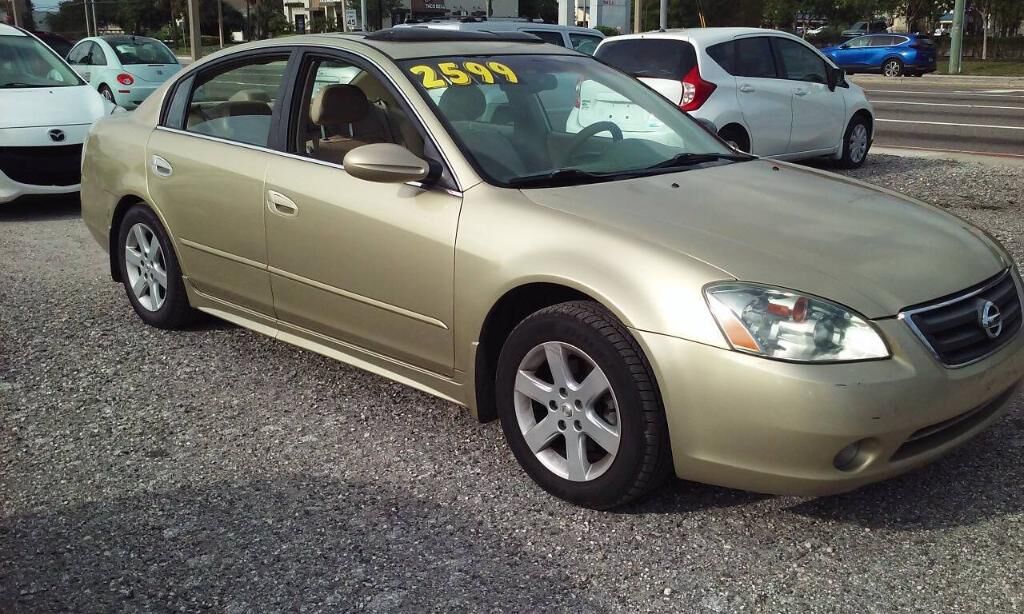 2002 NISSAN Altima