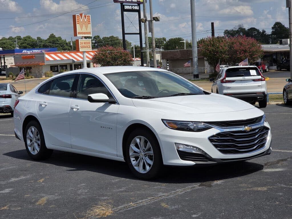 2025 CHEVROLET Malibu