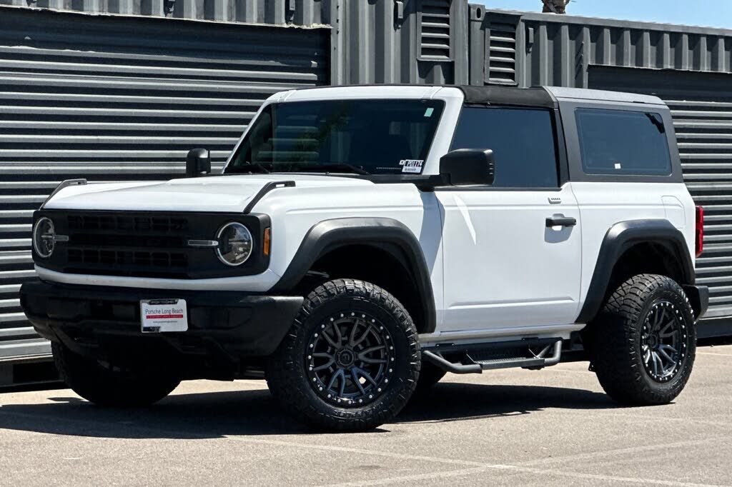 2023 FORD Bronco