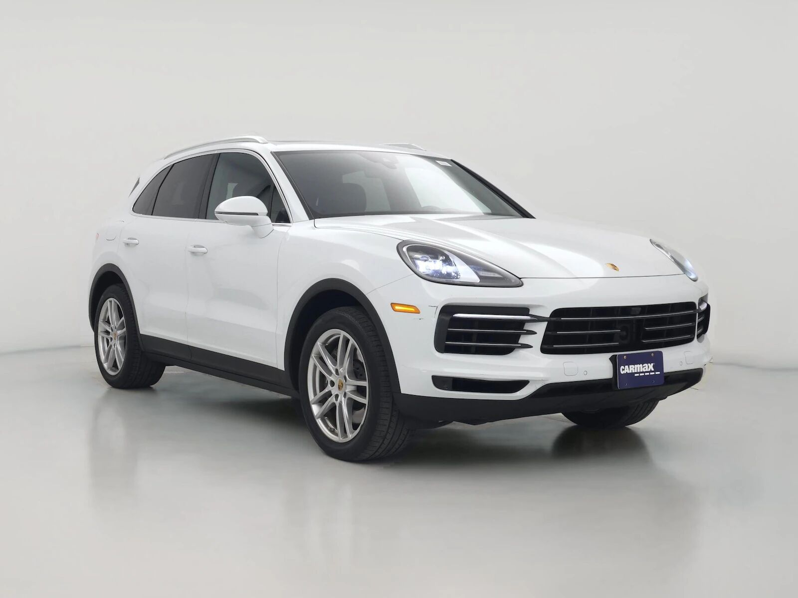 2022 PORSCHE Cayenne
