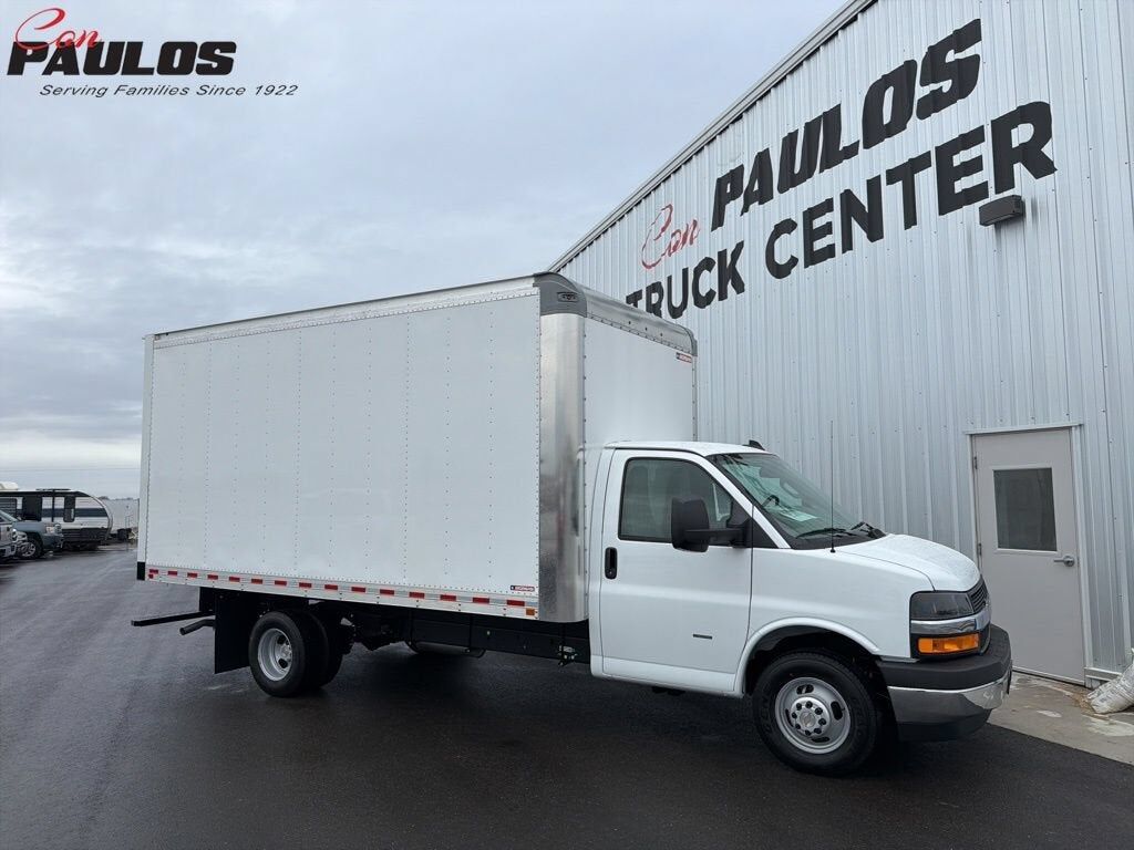 2026 CHEVROLET Express