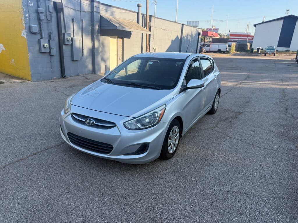 2015 HYUNDAI Accent