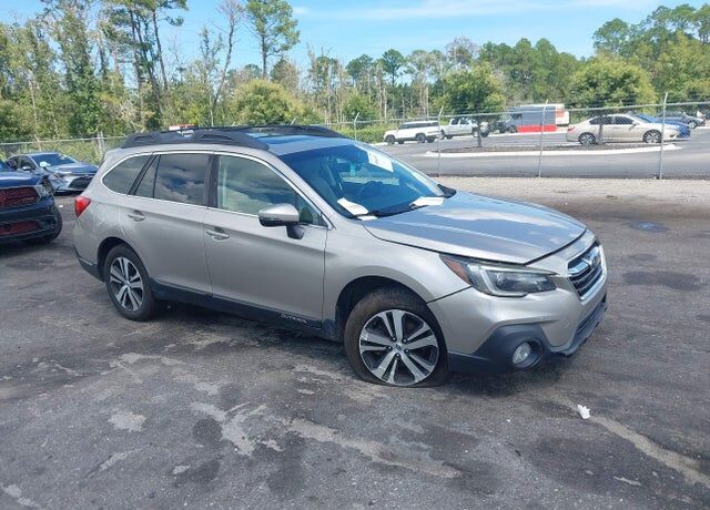 2019 SUBARU Outback