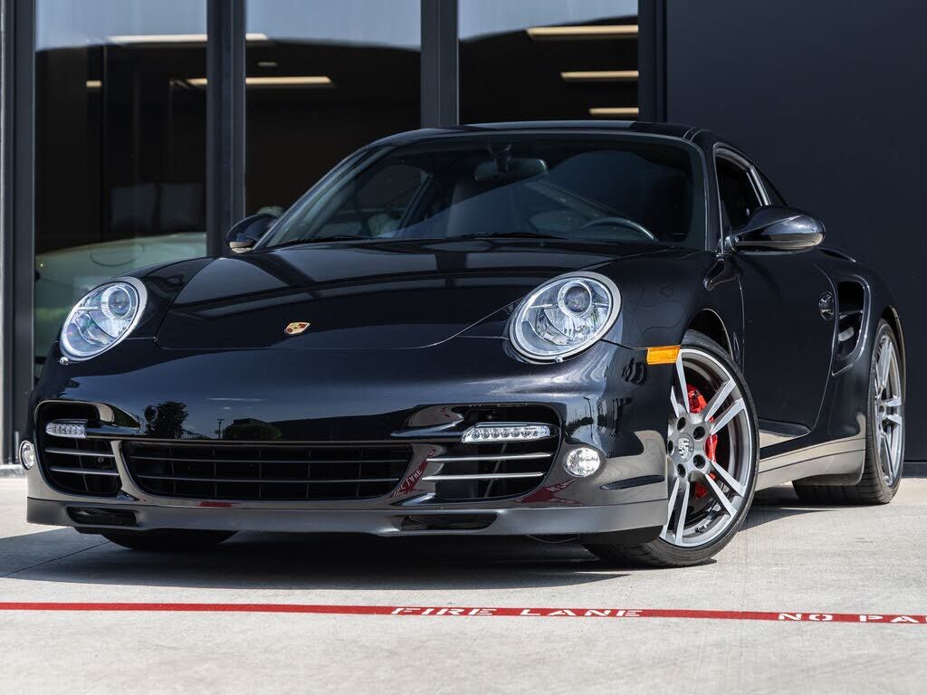2013 PORSCHE 911