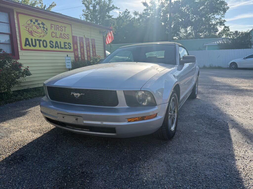 2005 FORD Mustang