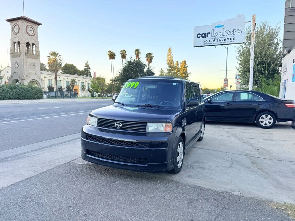 2005 TOYOTA SCION
