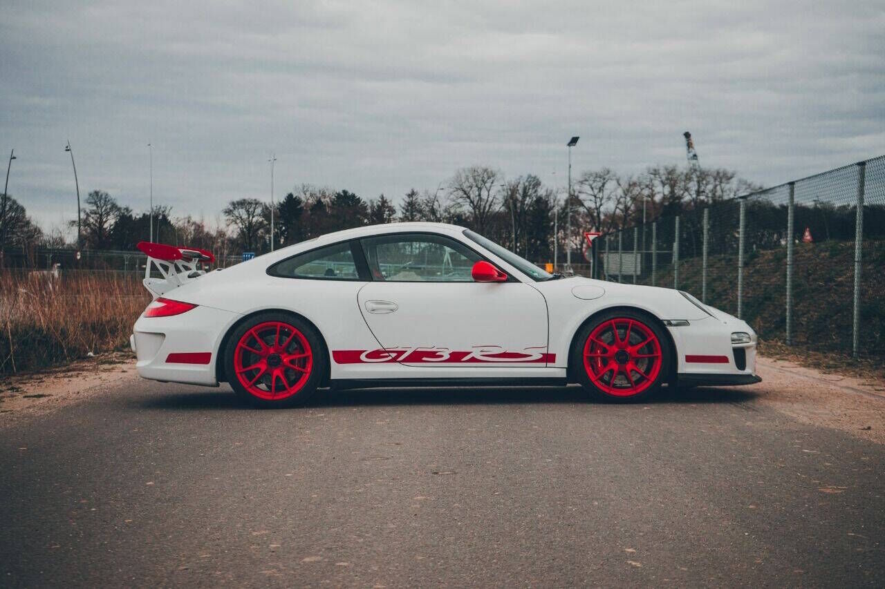 2010 PORSCHE 911