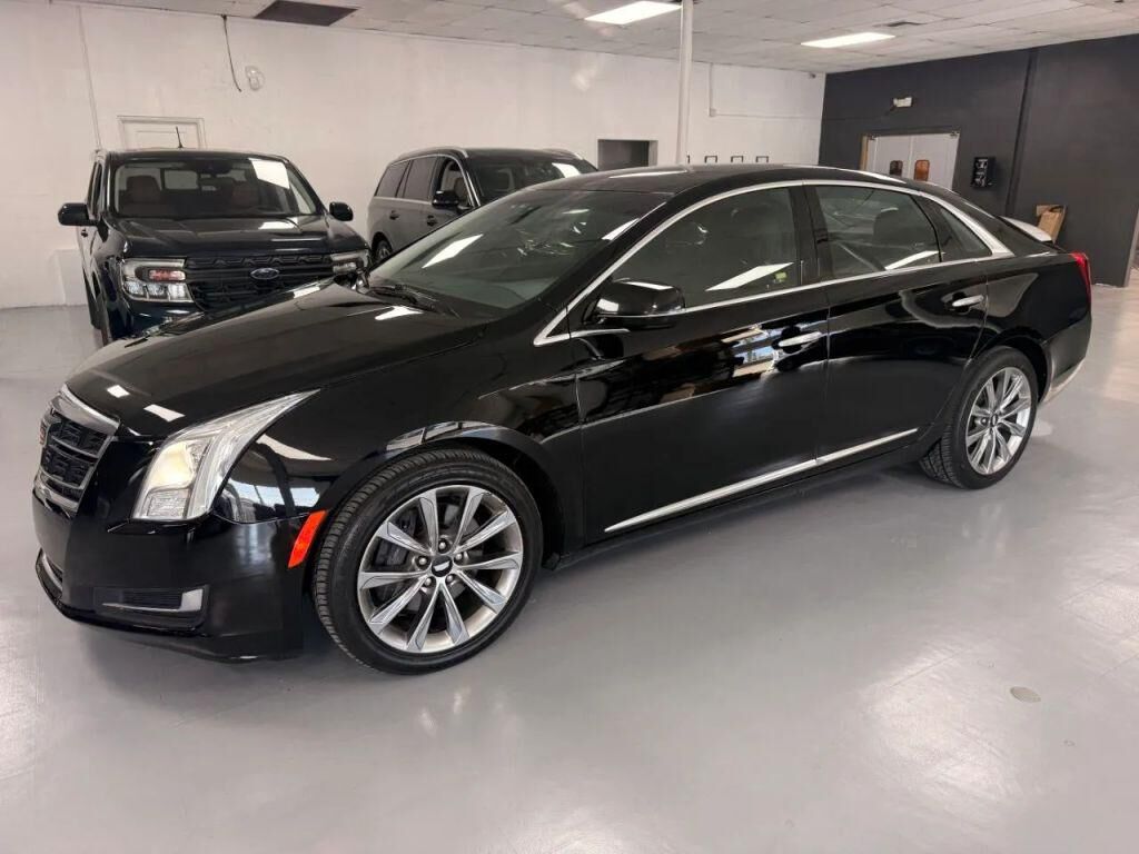 2017 CADILLAC XTS
