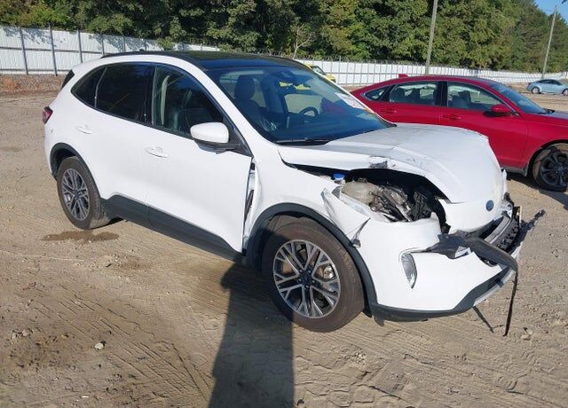 2020 FORD Escape