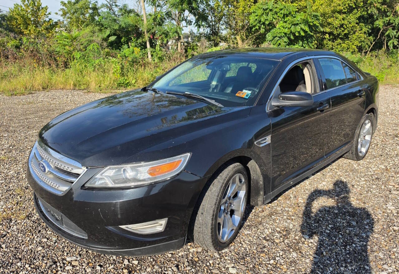 2010 FORD Taurus