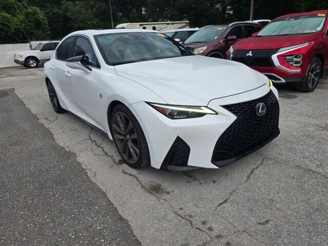 2021 LEXUS IS