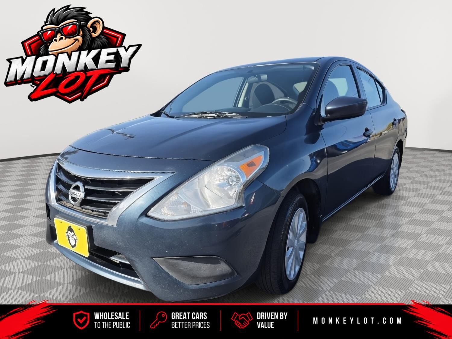 2017 NISSAN Versa