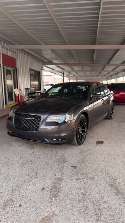 2021 CHRYSLER 300