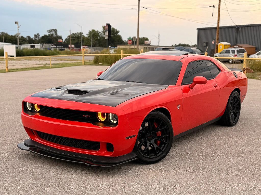 2016 DODGE Challenger