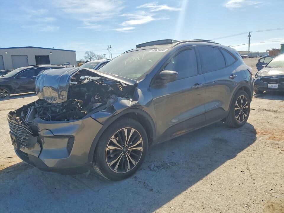 2021 FORD Escape
