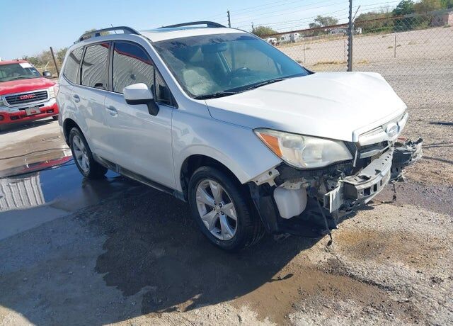 2014 SUBARU Forester
