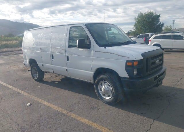 2011 FORD E-250