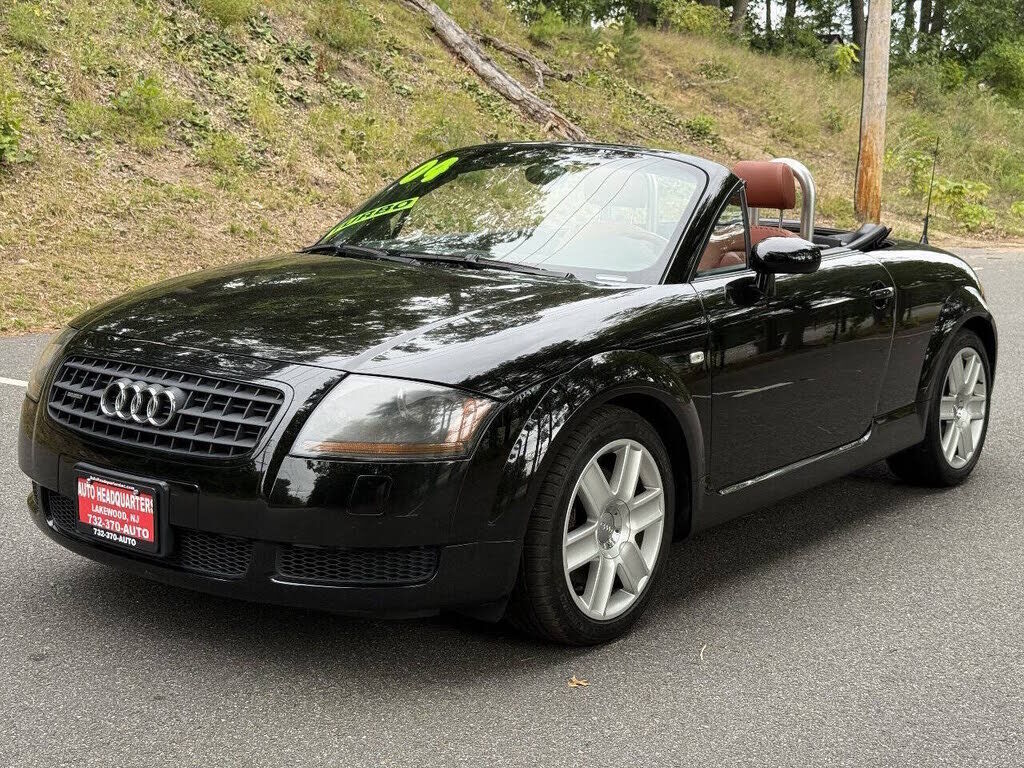 2004 AUDI TT