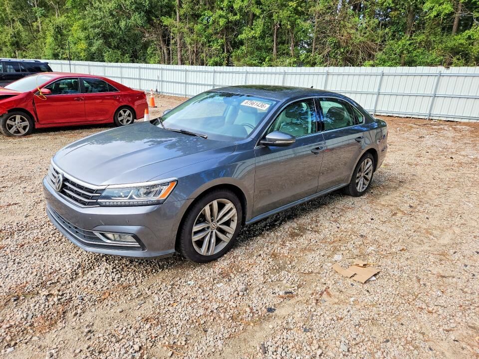 2018 VOLKSWAGEN Passat