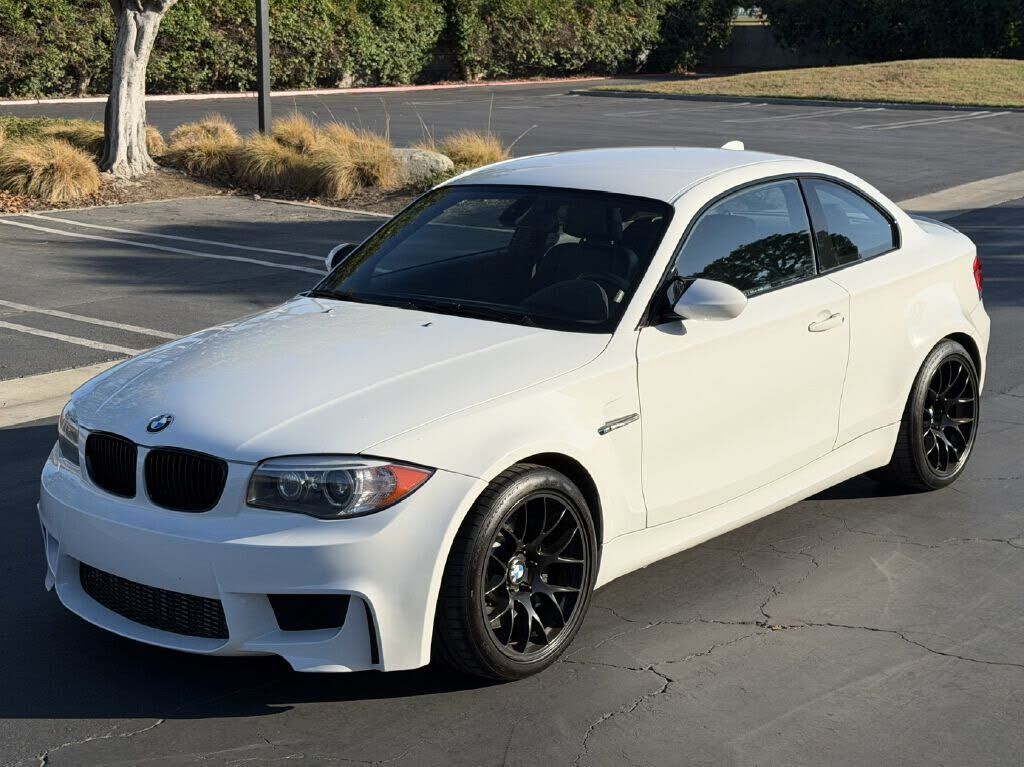 2011 BMW 1M