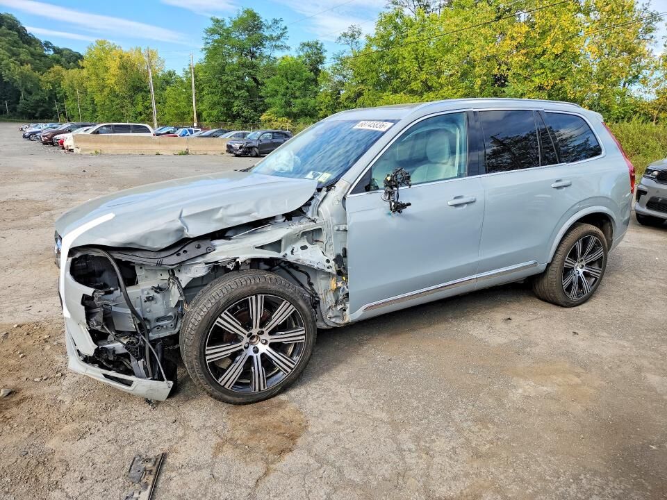 2025 VOLVO XC90