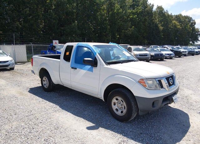 2015 NISSAN Frontier
