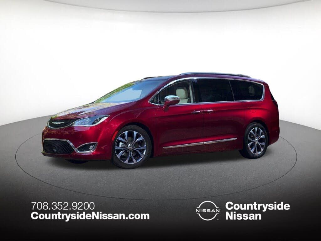 2017 CHRYSLER Pacifica