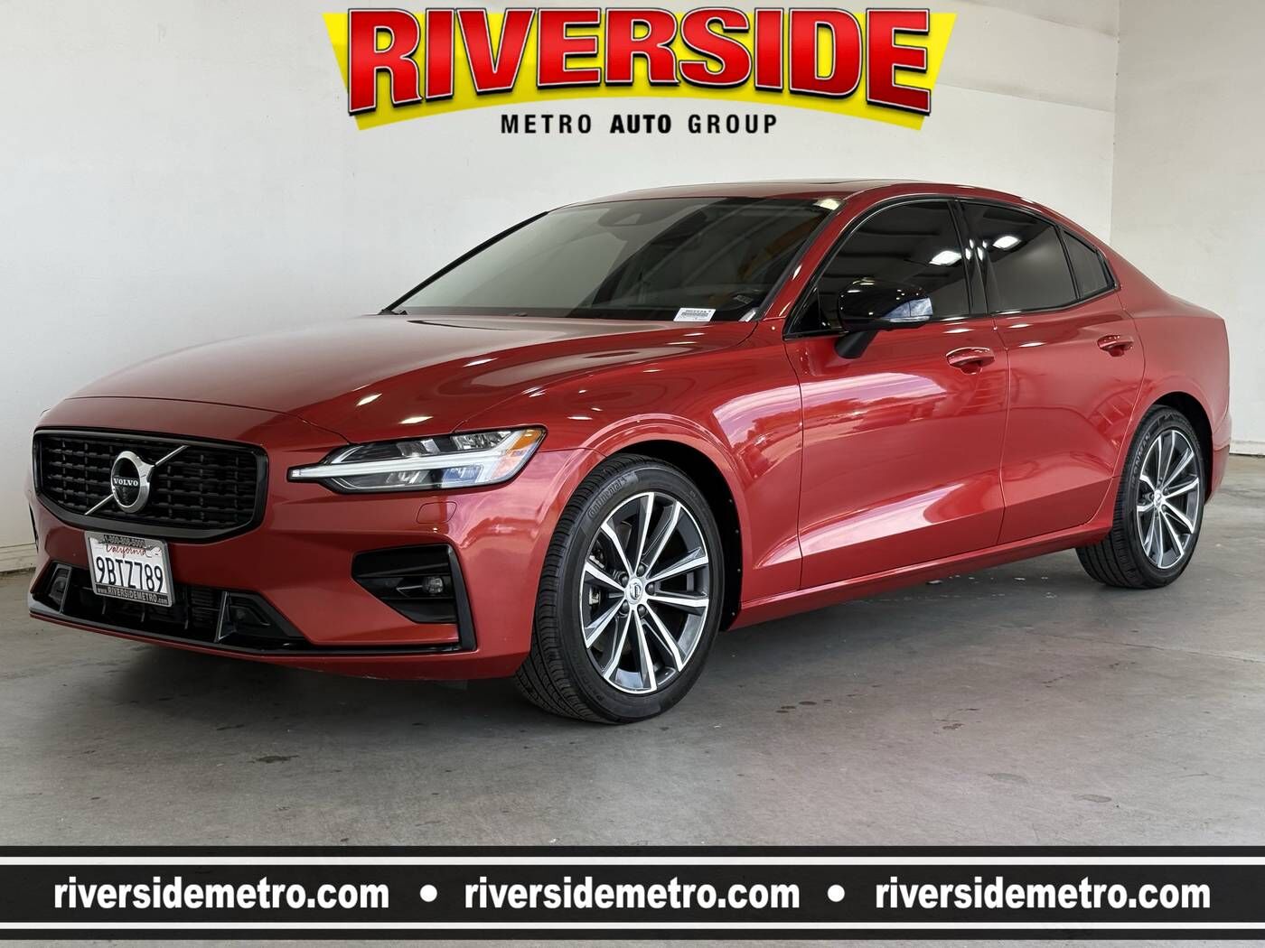 2022 VOLVO S60