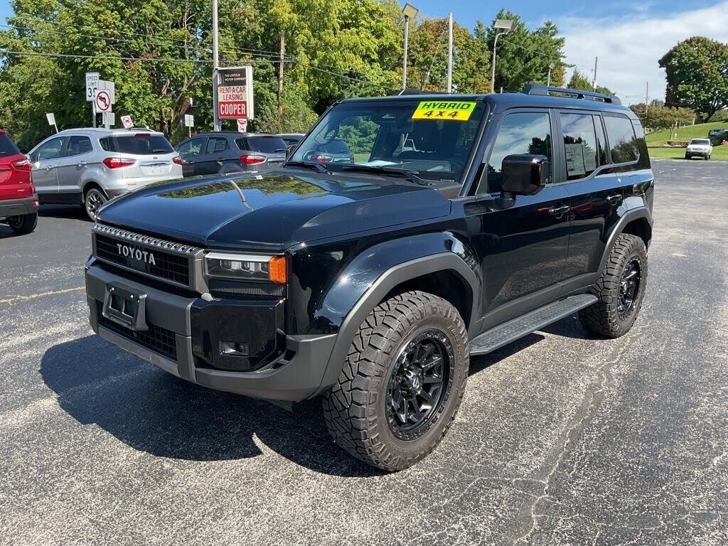 2024 TOYOTA Land Cruiser