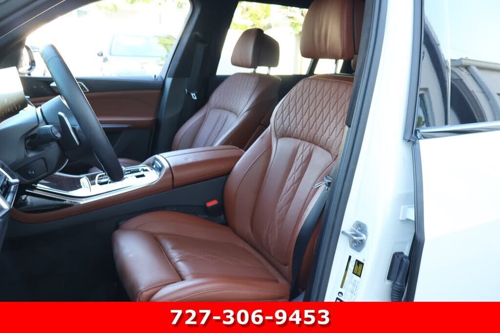 2026 BMW X7
