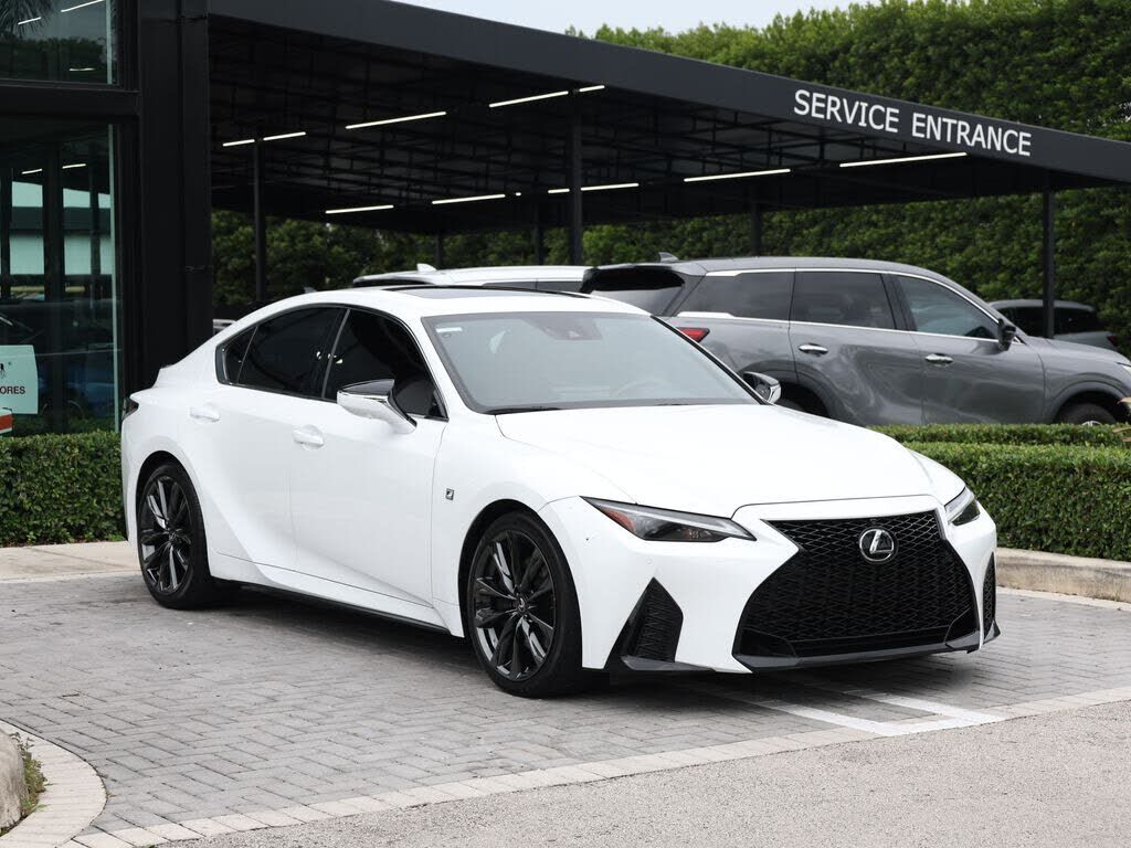 2024 Lexus IS