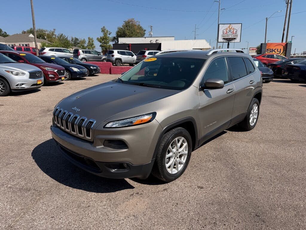 2017 JEEP Cherokee