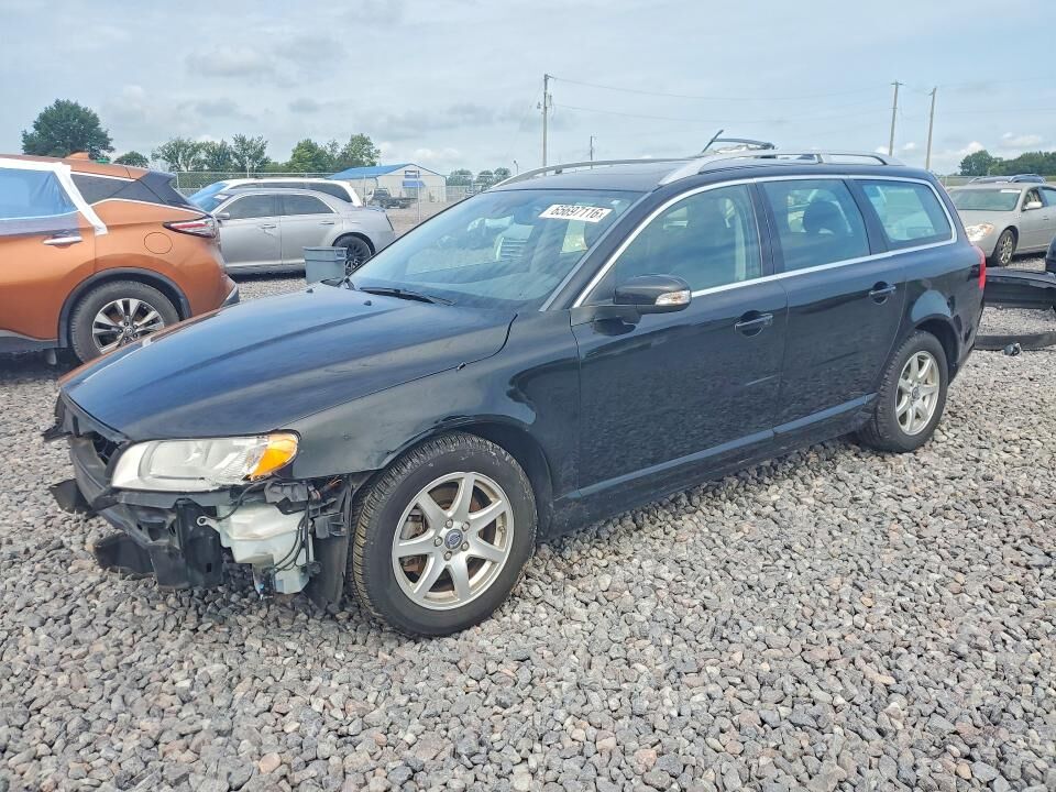 2010 VOLVO V70