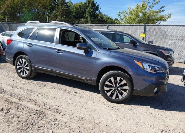2015 SUBARU Outback