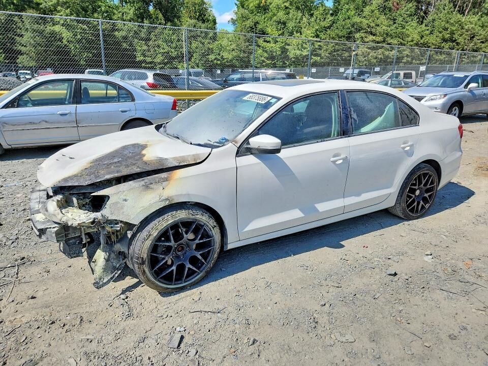 2012 VOLKSWAGEN Jetta