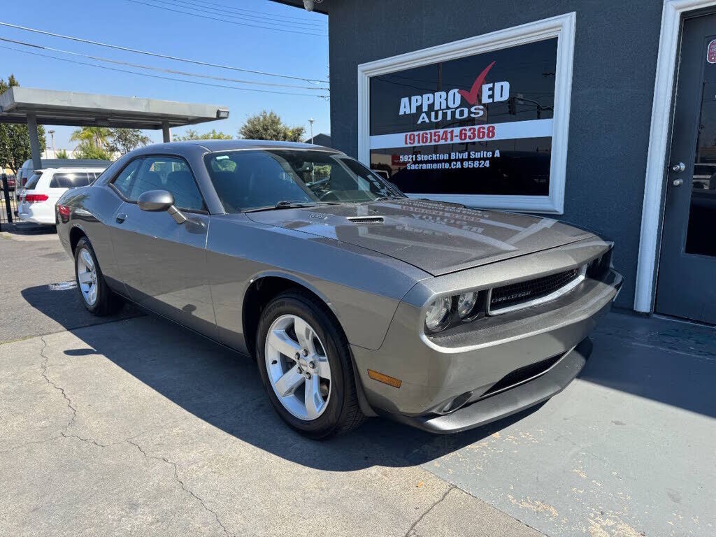 2011 DODGE Challenger