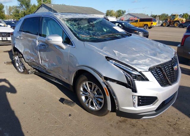 2020 CADILLAC XT5
