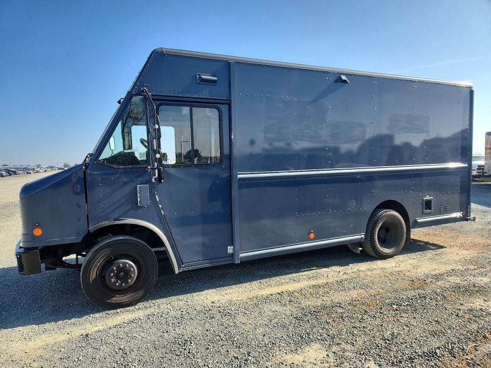 2020 FORD Commercial Chassis