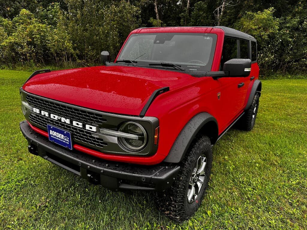 2023 FORD Bronco