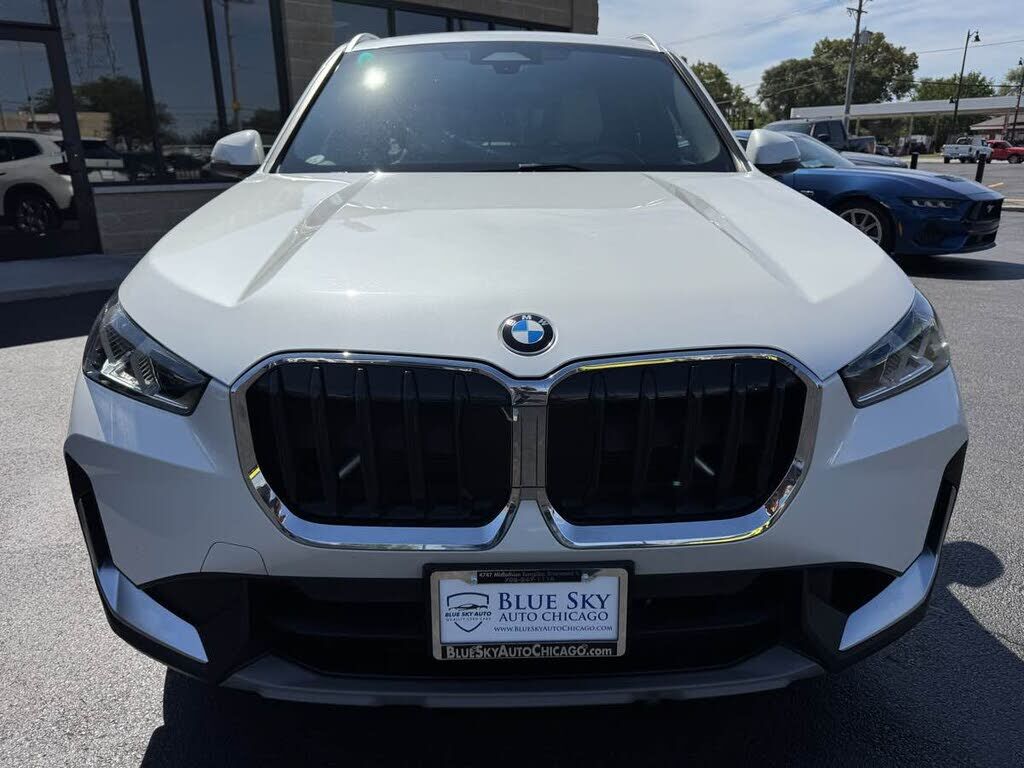 2023 BMW X1