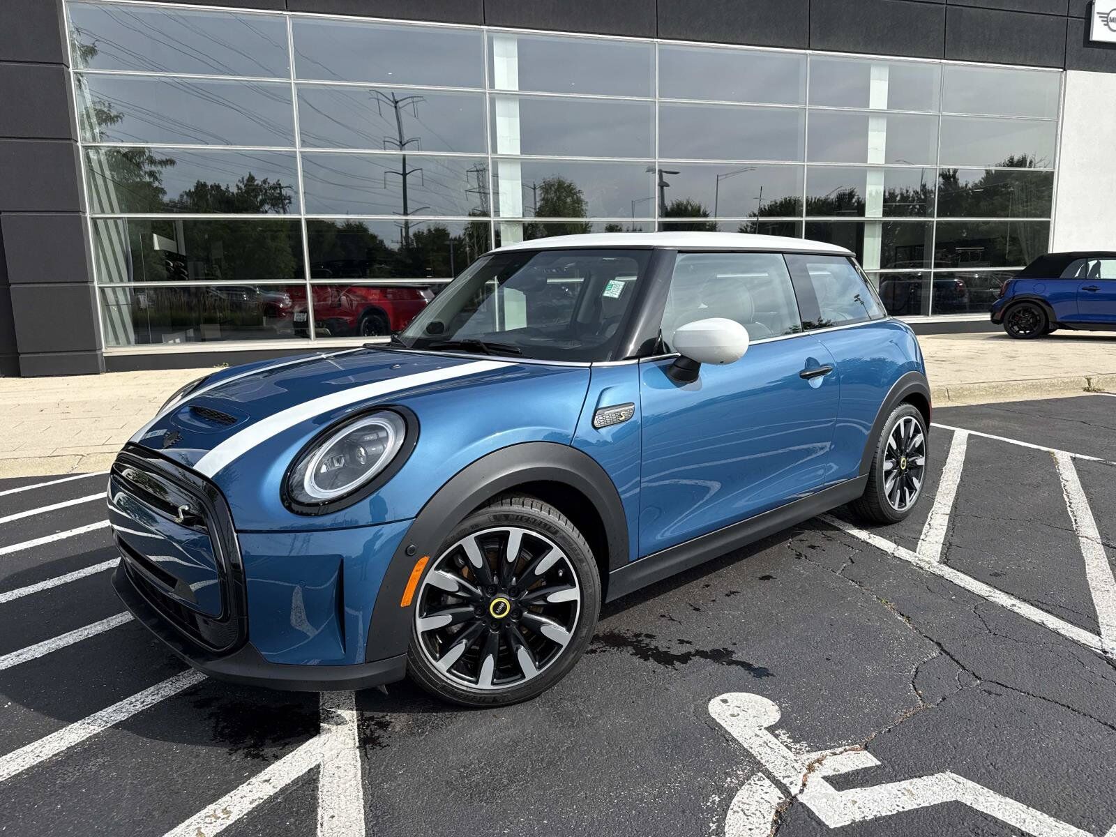 2024 MINI Hardtop