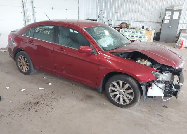 2011 CHRYSLER 200